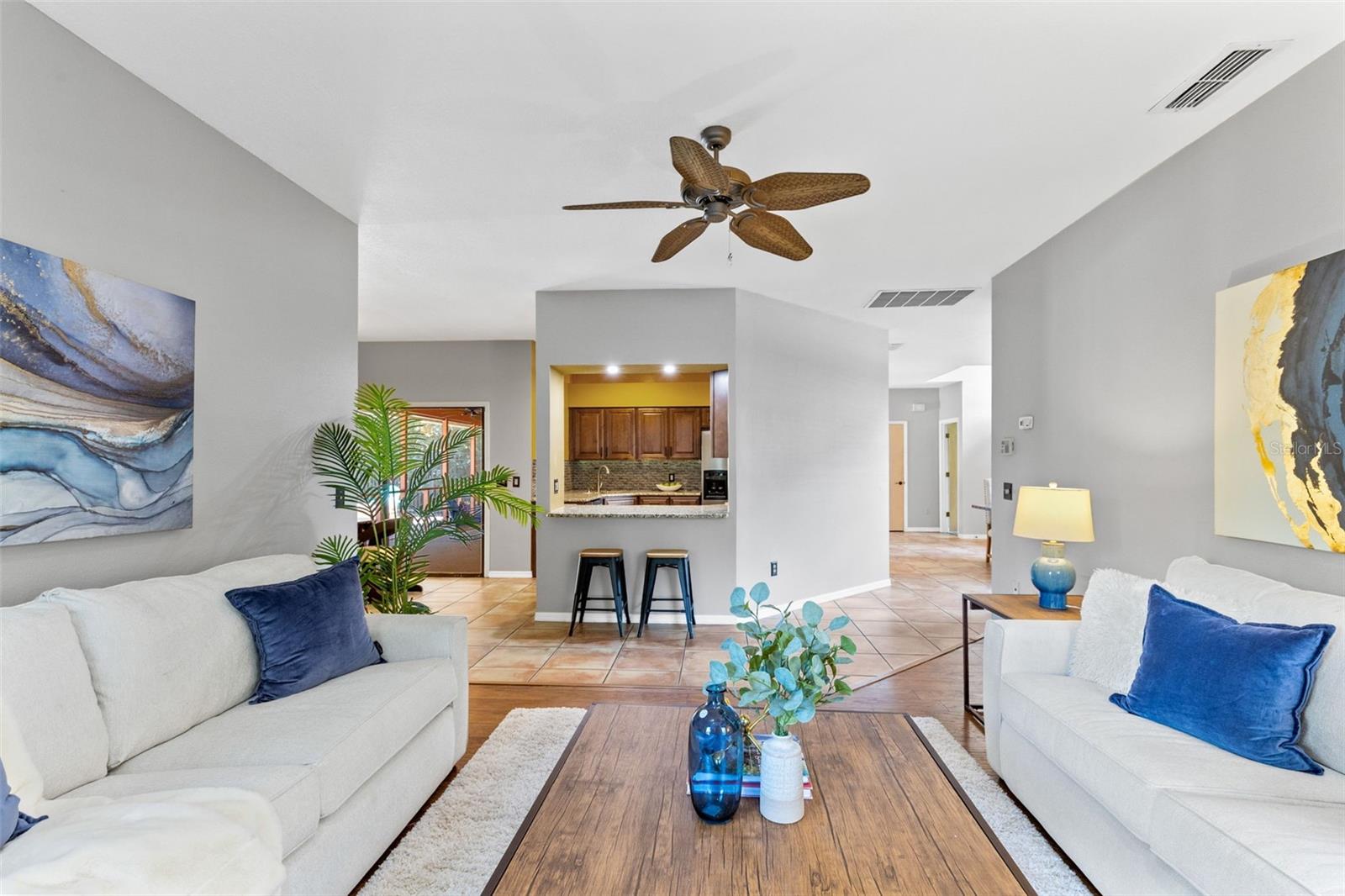 OAK LEAF - Residential