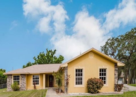 705 N 6TH STREET HAINES CITY FL 33844