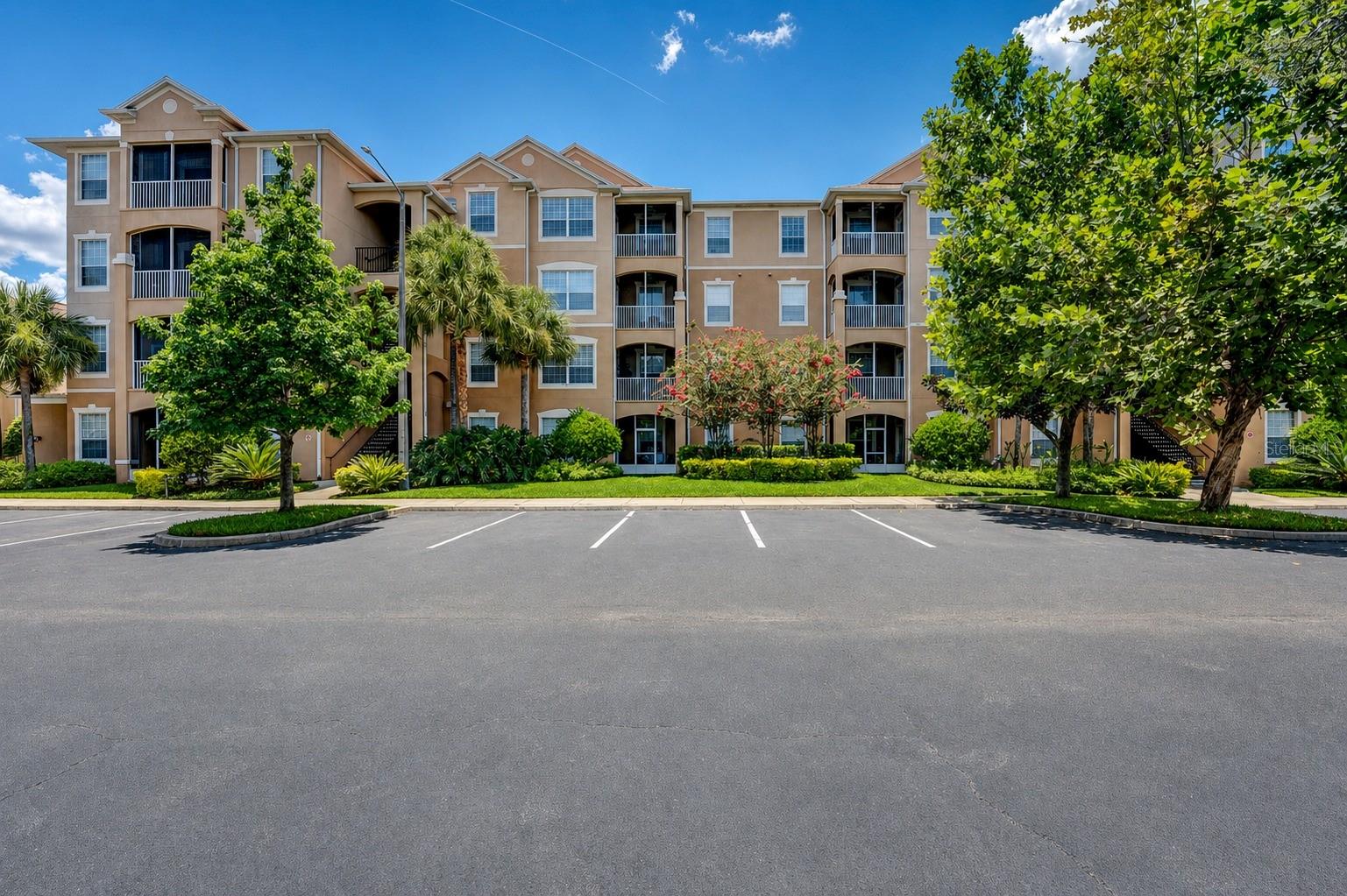 2813 ALMATON LOOP 404