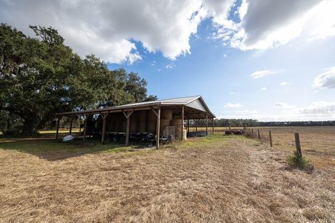 Tiny photo for 993 Cr 722, Webster, FL 33597 (MLS # G5093805)