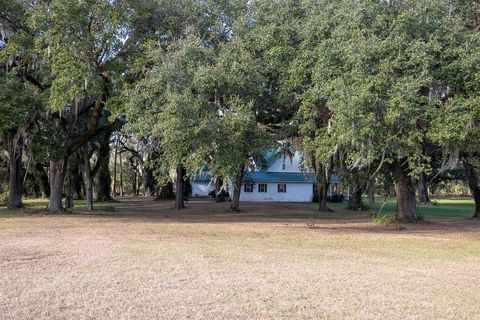 Tiny photo for 993 Cr 722, Webster, FL 33597 (MLS # G5093805)