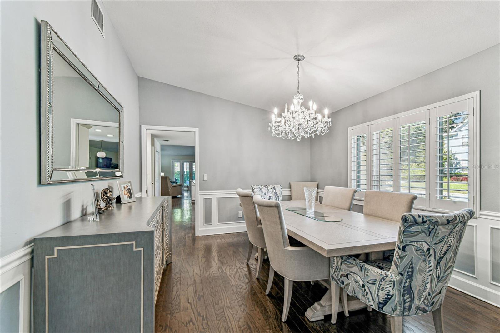 SUNSET PARK - Residential Lease