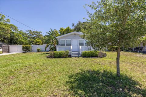 A home in LARGO