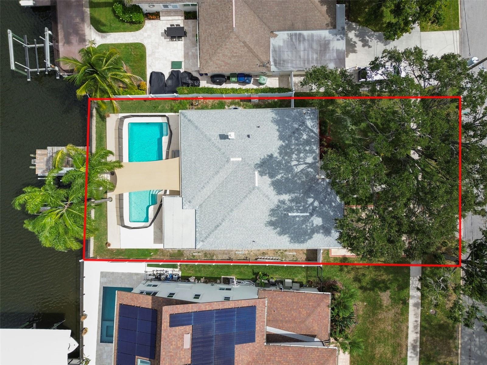 DAVIS ISLANDS PB10 PG52 TO 57 - Residential