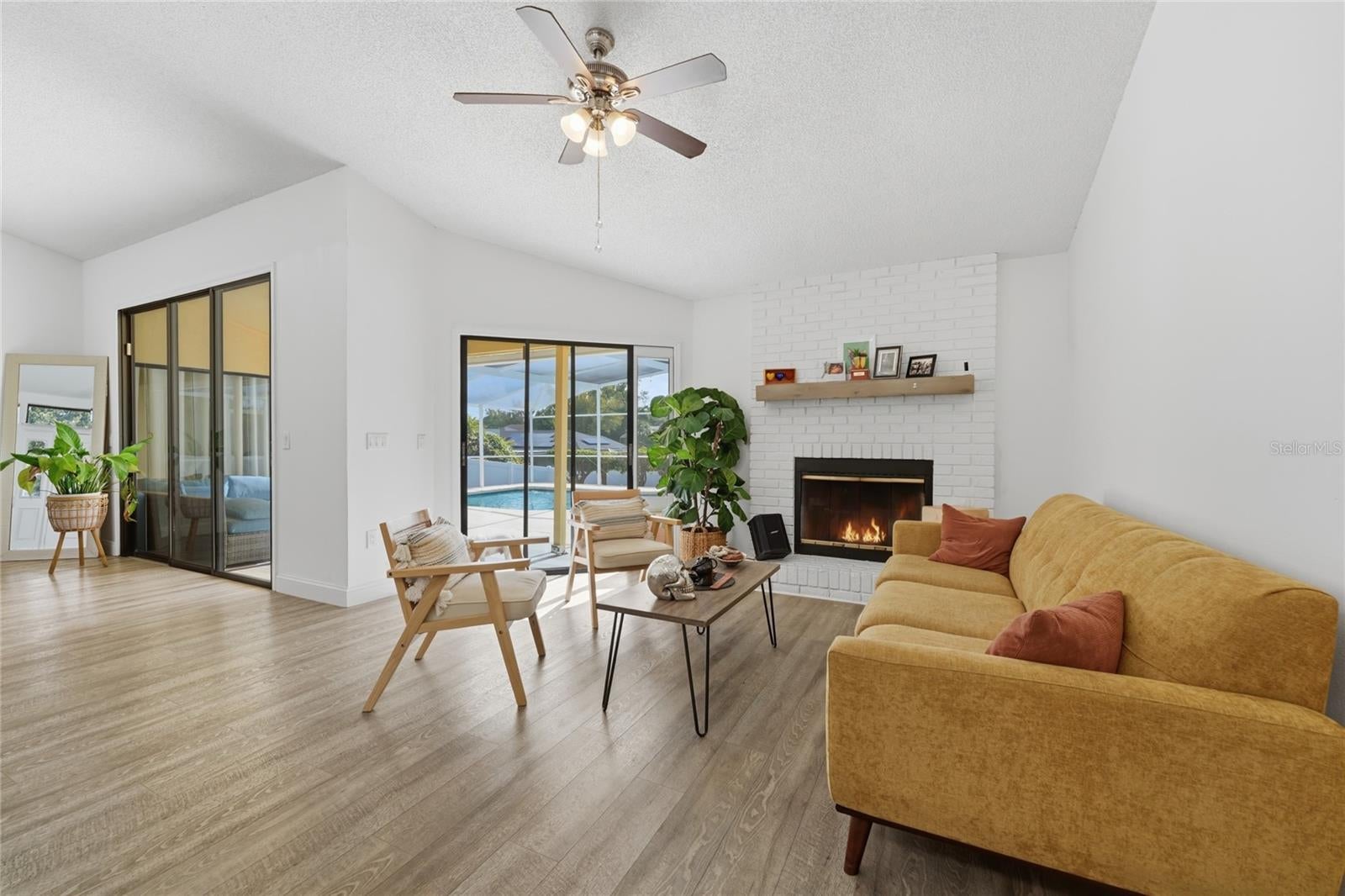 583 ANTELOPE DRIVE