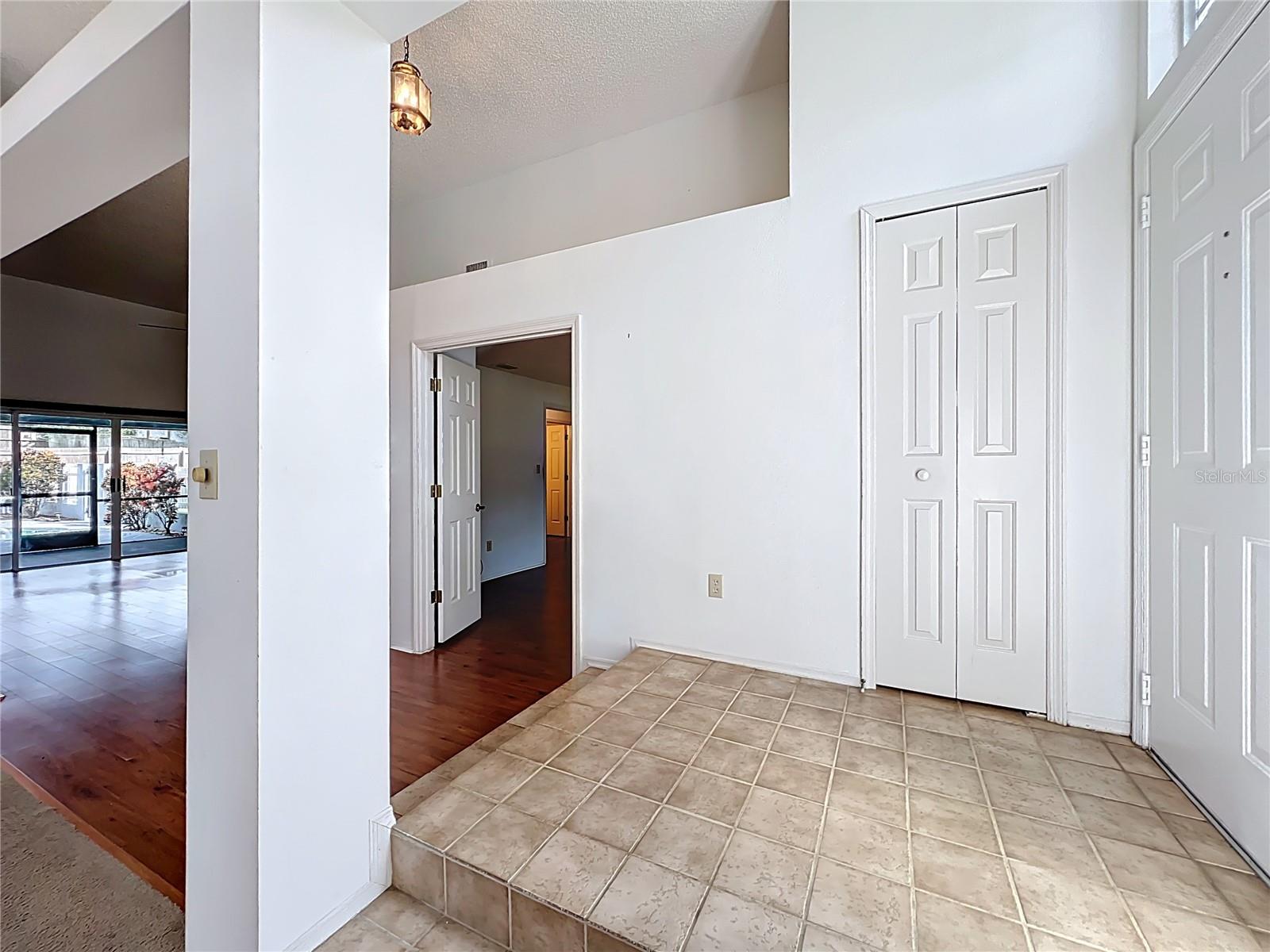 306 COUNTRY VIEW COURT