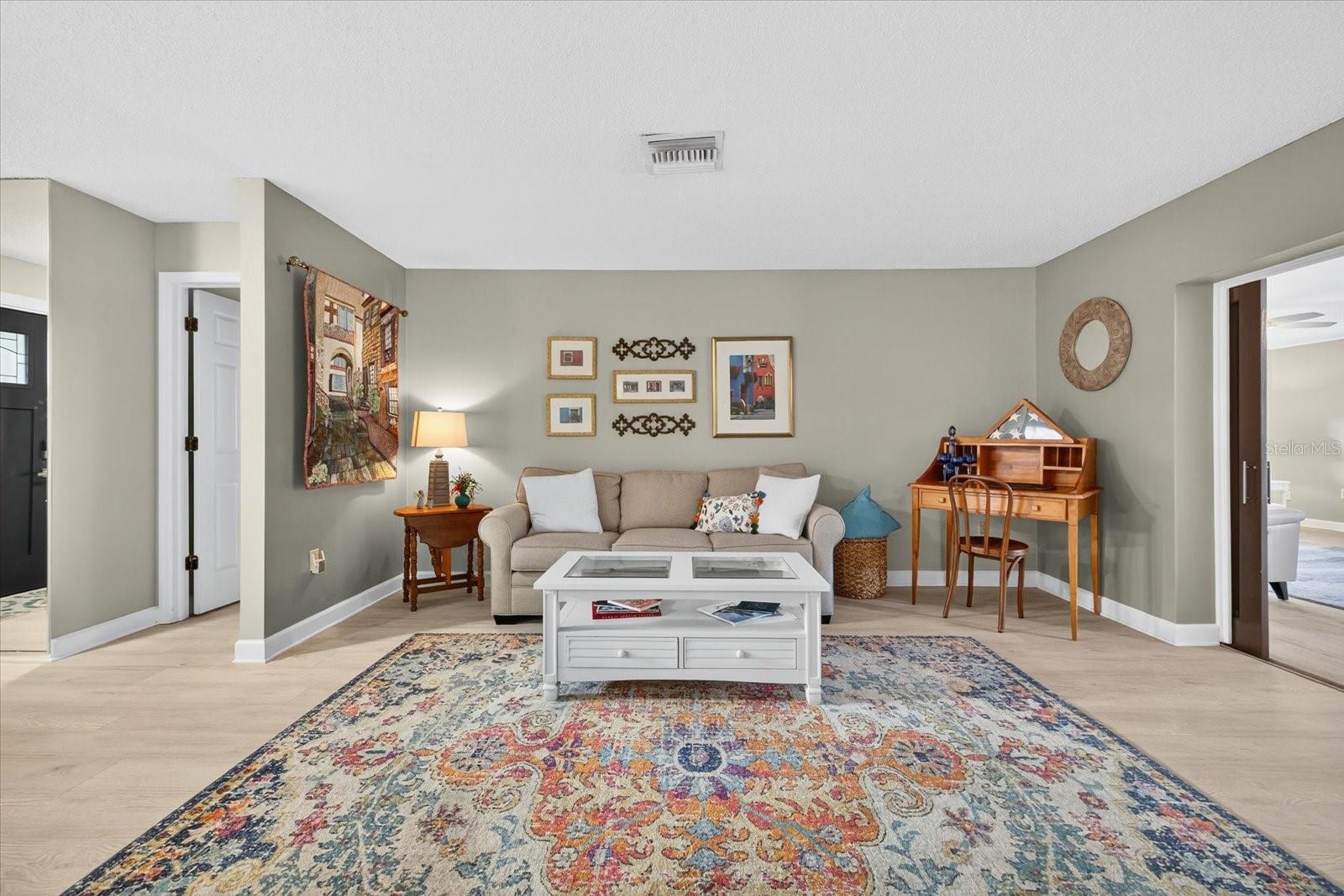 WESTLAKE VILLAGE - Residential