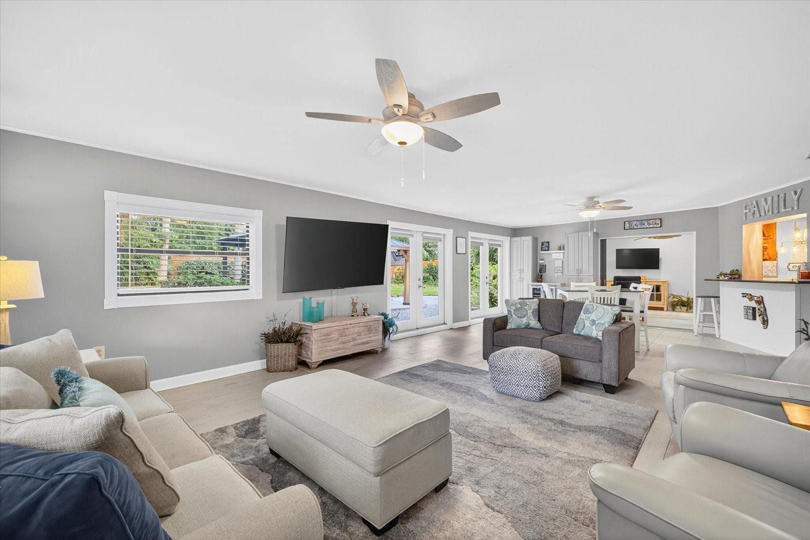 WESTLAKE VILLAGE - Residential