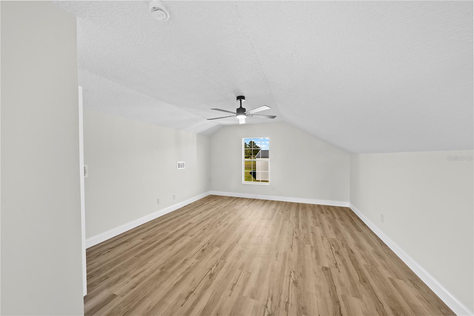 HILLS/HUNTSVILLE - Residential