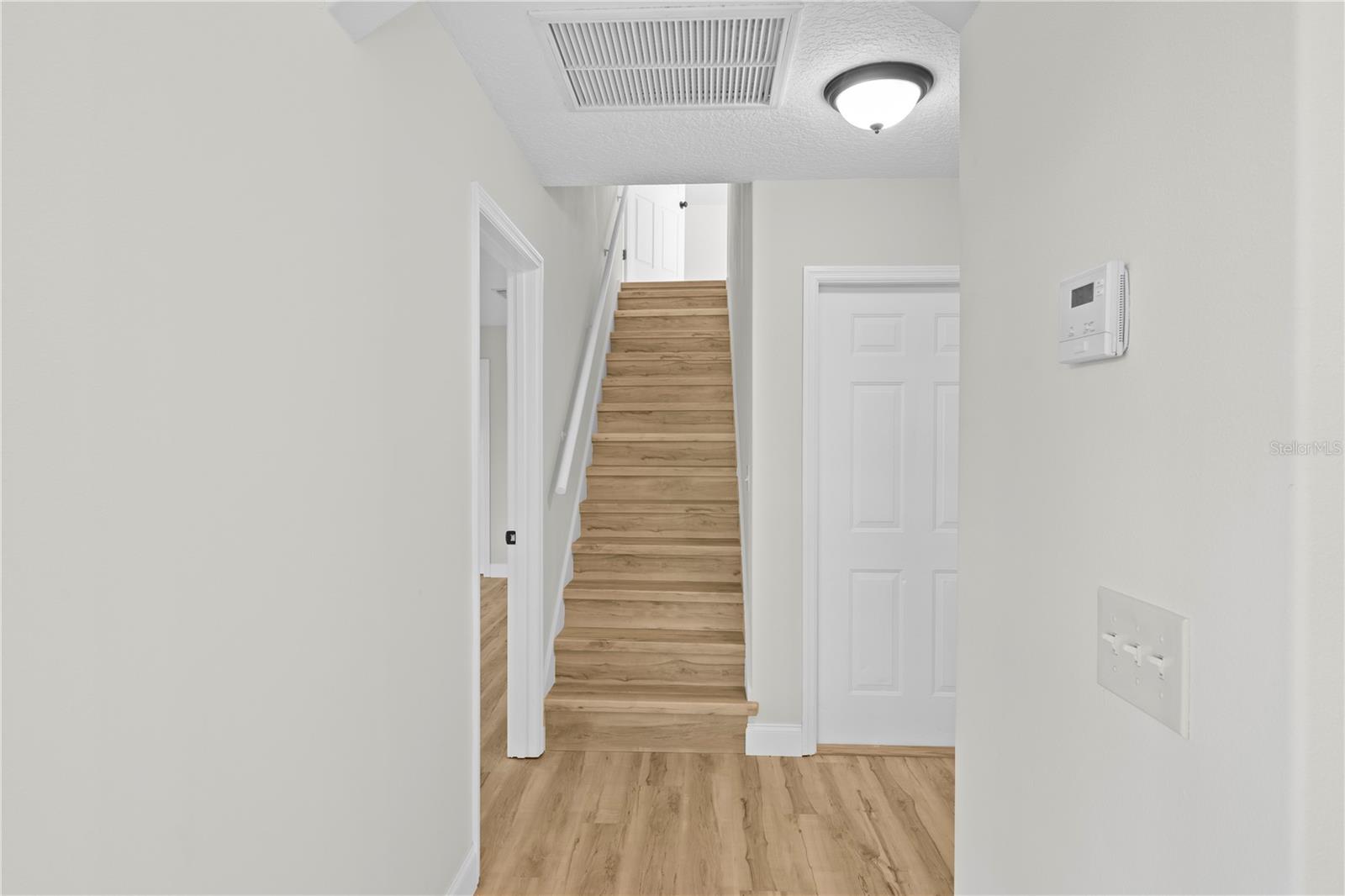 HILLS/HUNTSVILLE - Residential