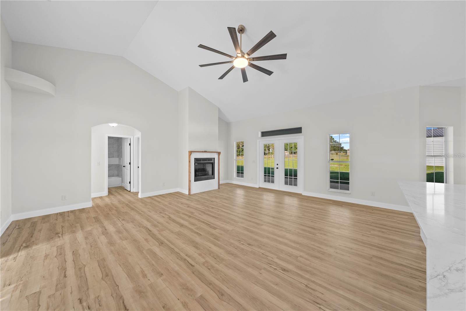 HILLS/HUNTSVILLE - Residential