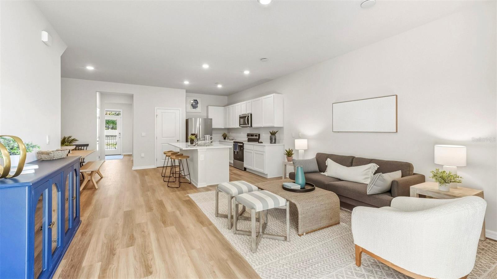 OASIS AT LONGWOOD RUN - Residential