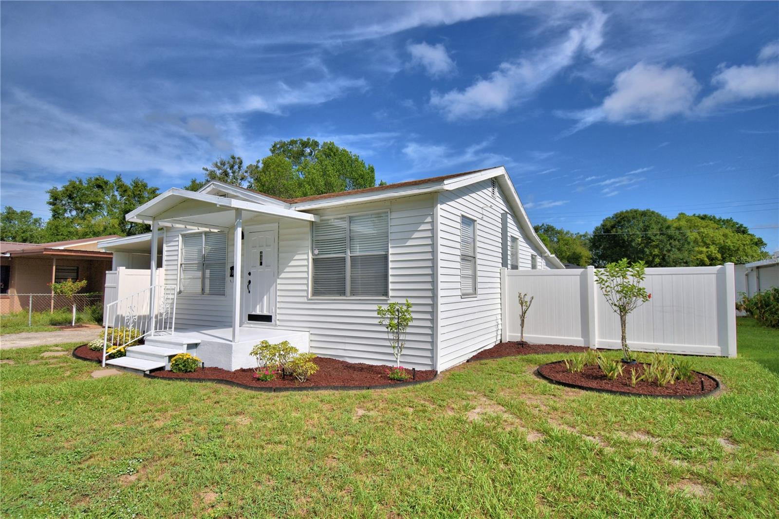 The perfect starter home, investment property, or downsizing option! Conveniently located near Downtown Auburndale, this well maintained and move in ready, 2 bedroom, 1 bathroom home also includes a bonus room. Updates include vinyl flooring (no carpet) new interior paint and a new AC unit. The property features a large fenced-in backyard and a spacious back porch, ideal for entertaining. Nestled in an established neighborhood and close to the City Park, library, shops, and restaurants. Call to schedule your showing today!