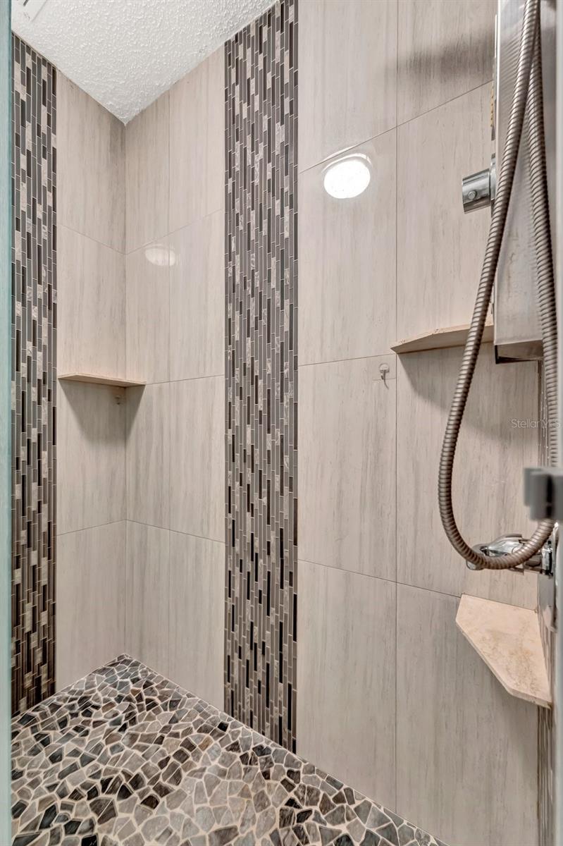 PORTOFINO AT LARGO CONDO - Residential Lease