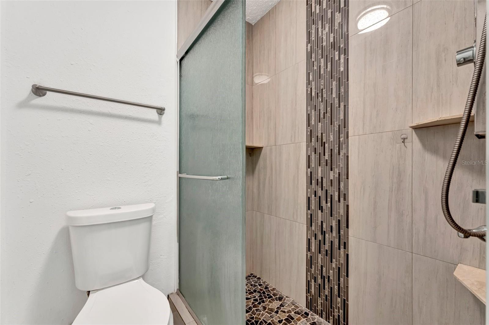 PORTOFINO AT LARGO CONDO - Residential Lease