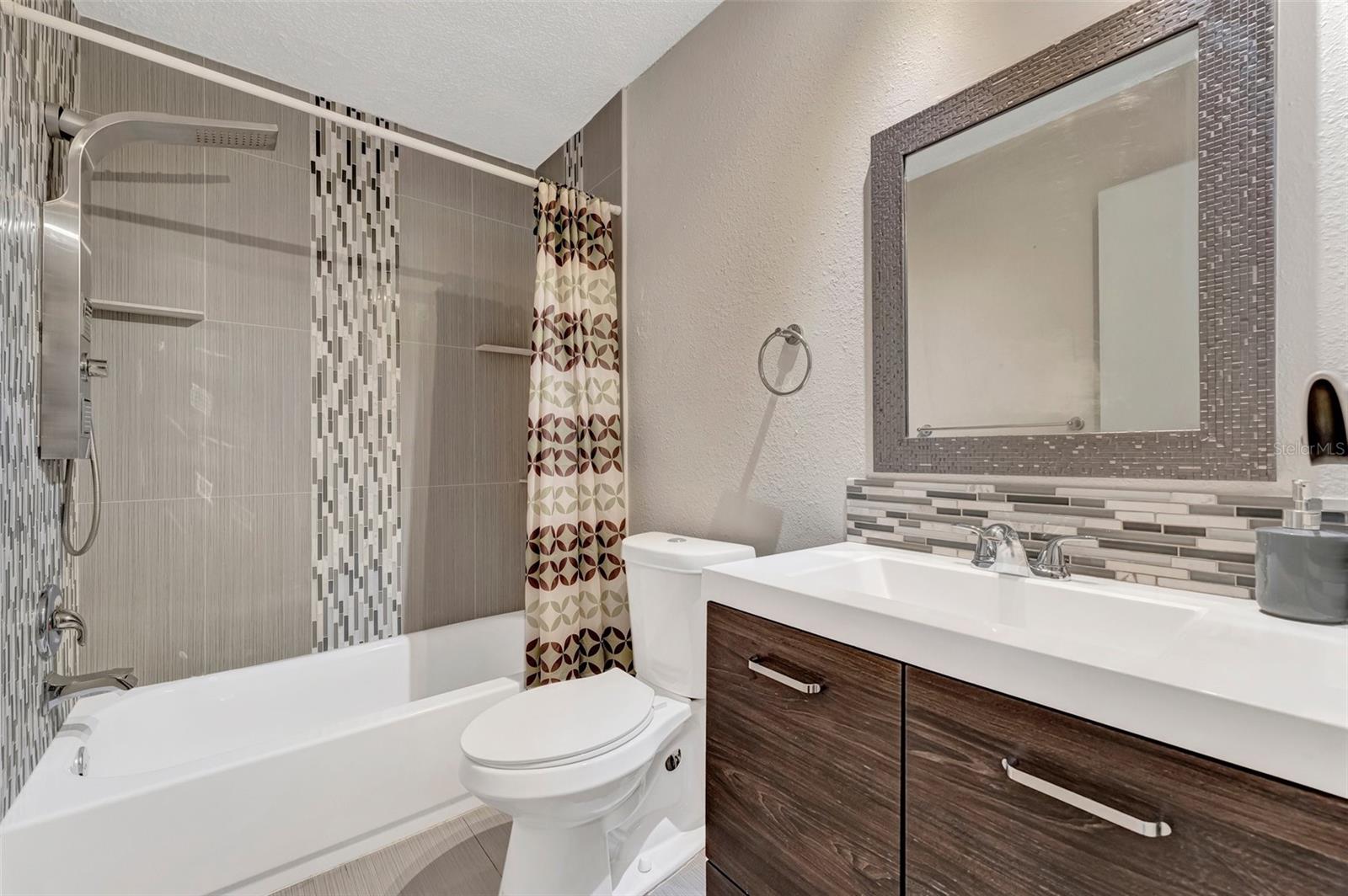 PORTOFINO AT LARGO CONDO - Residential Lease