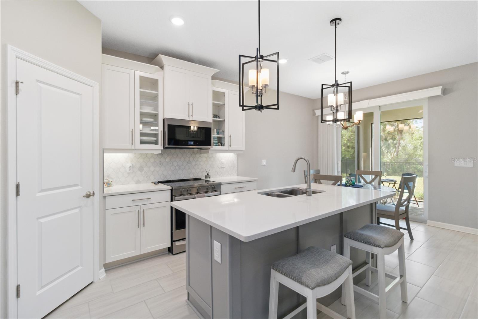 VENICE WOODLANDS PH 2B - Residential