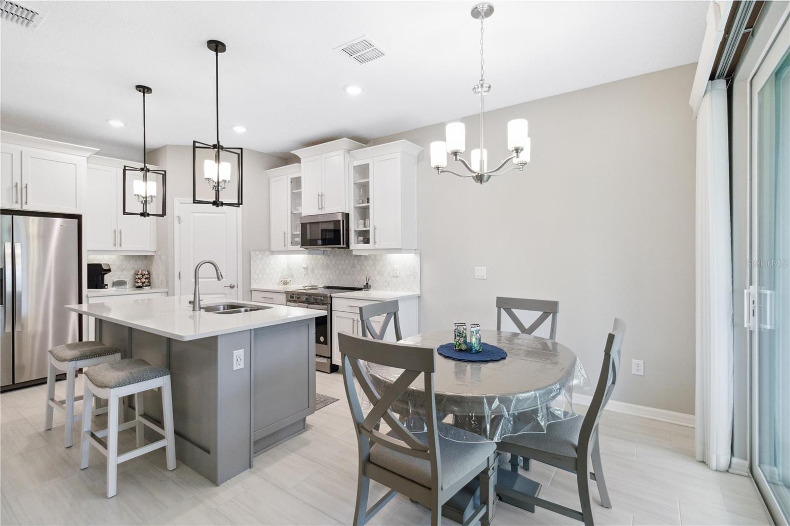 VENICE WOODLANDS PH 2B - Residential