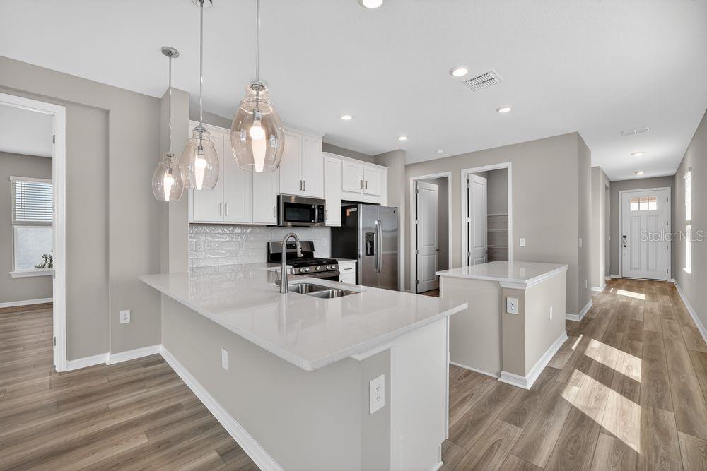 13407 COMMONS AVENUE