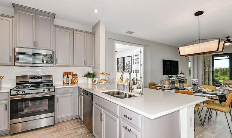 13407 COMMONS AVENUE