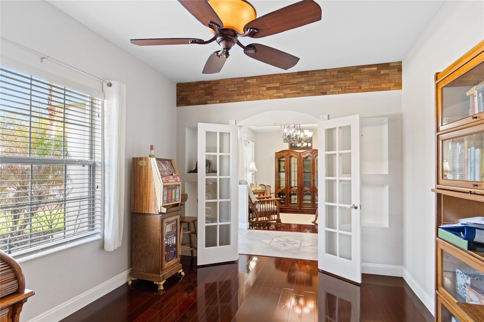 HAMILTON WEST PHASE ONE - Residential