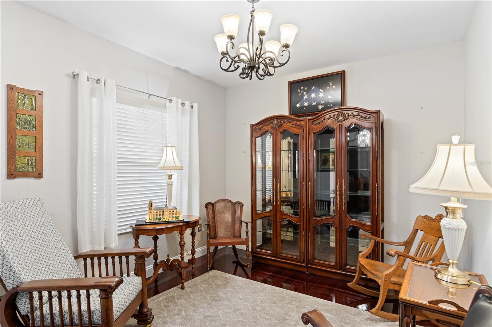 HAMILTON WEST PHASE ONE - Residential