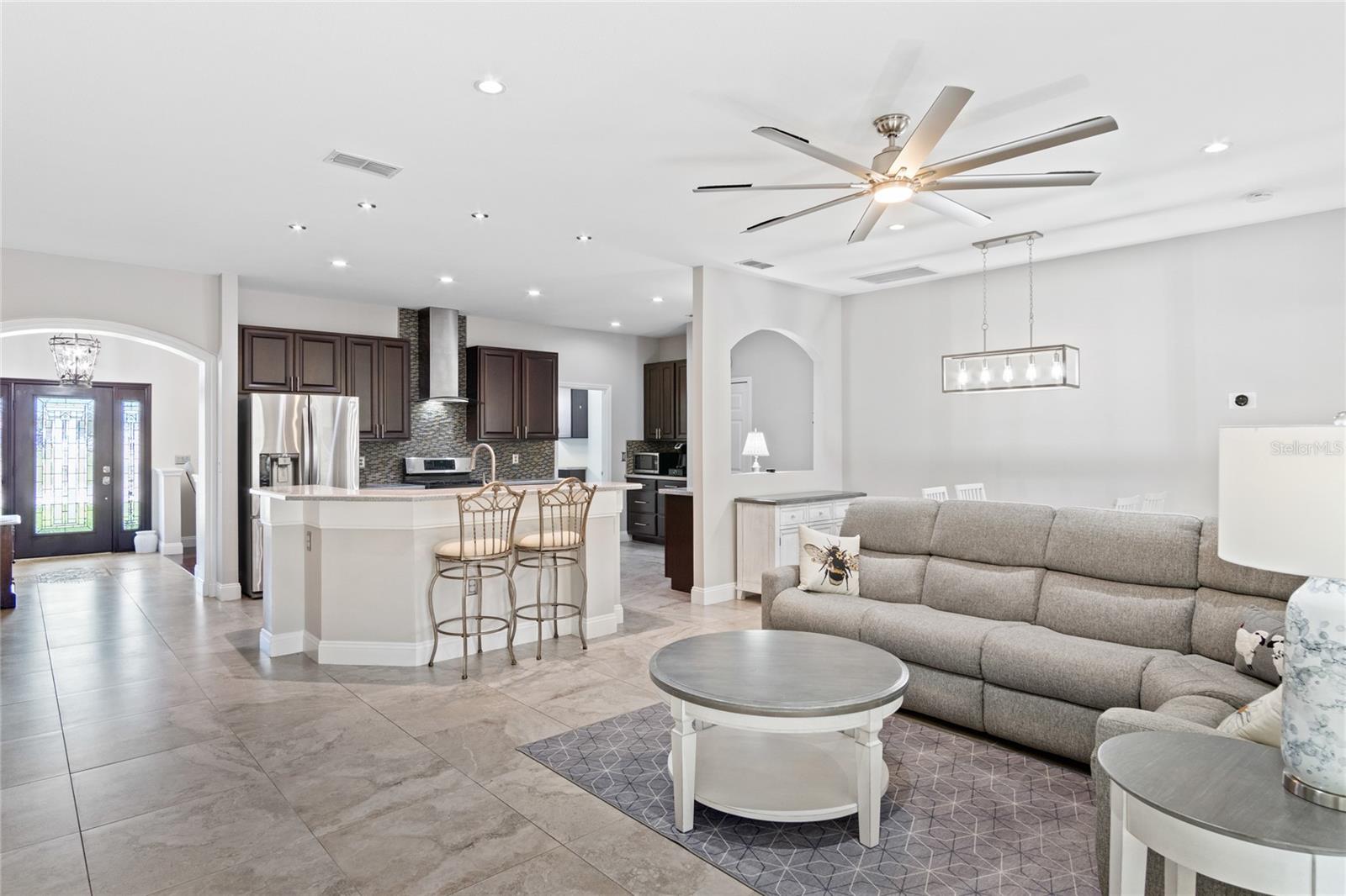 HAMILTON WEST PHASE ONE - Residential