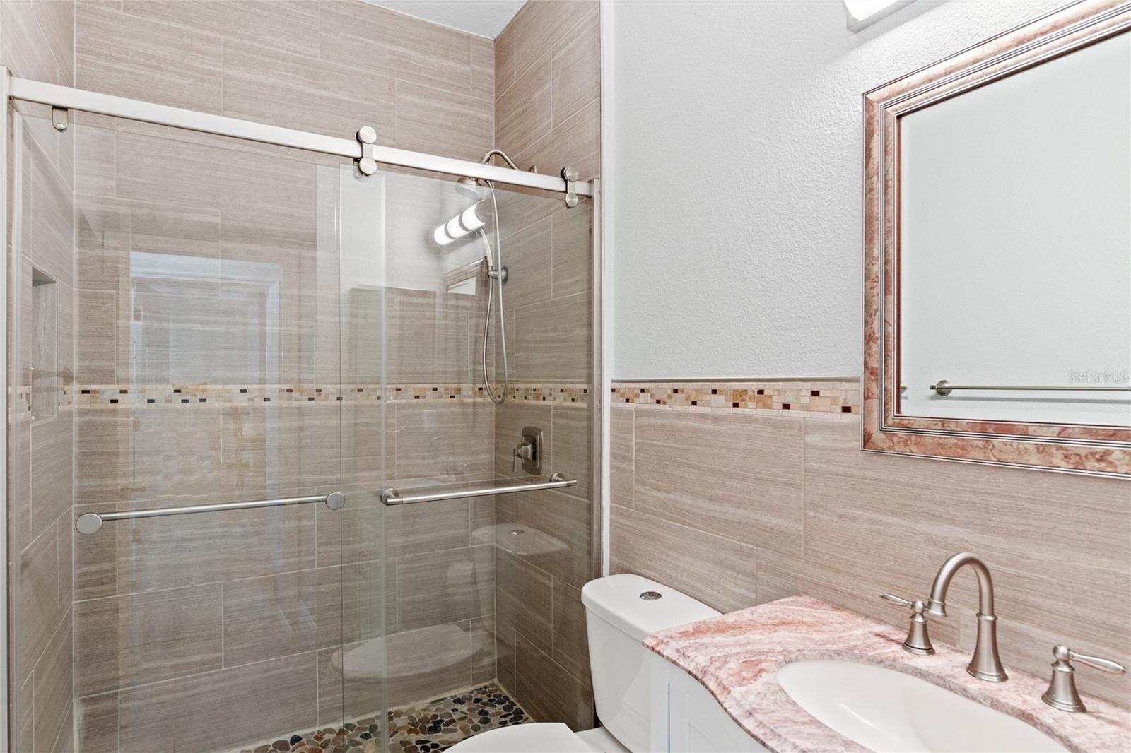 HAMILTON WEST PHASE ONE - Residential