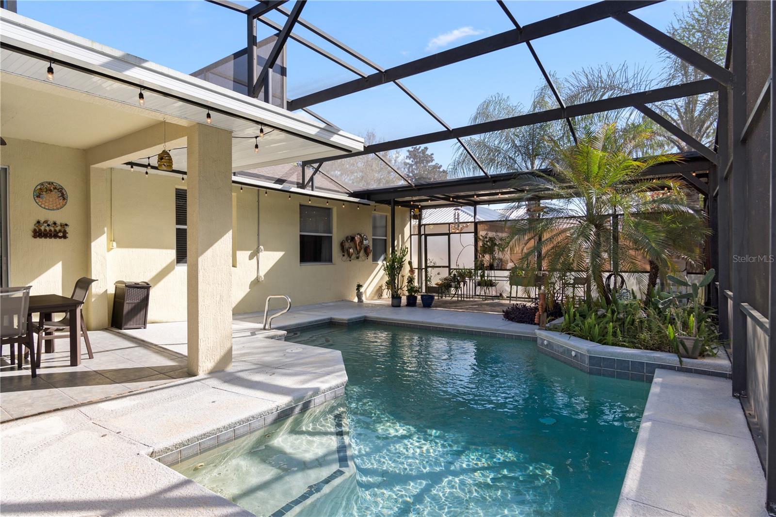 HAMILTON WEST PHASE ONE - Residential