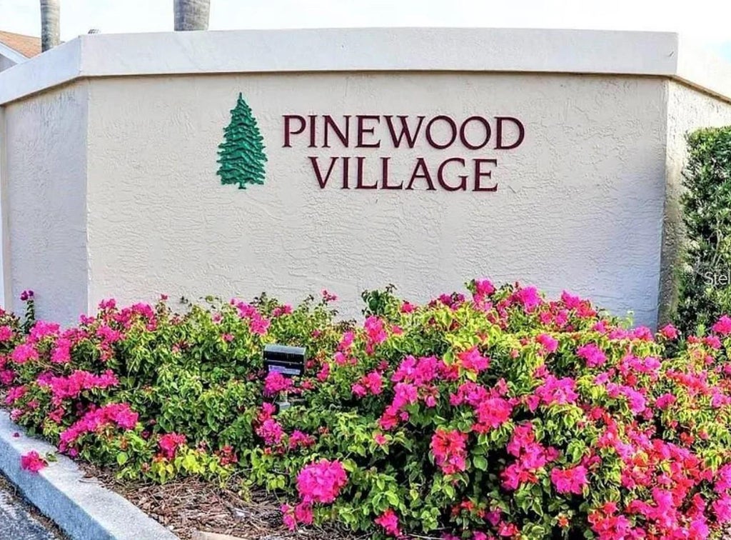 Photo of 2763 Woodgate Lane #211, Sarasota, FL 34231 (MLS # A4698193)