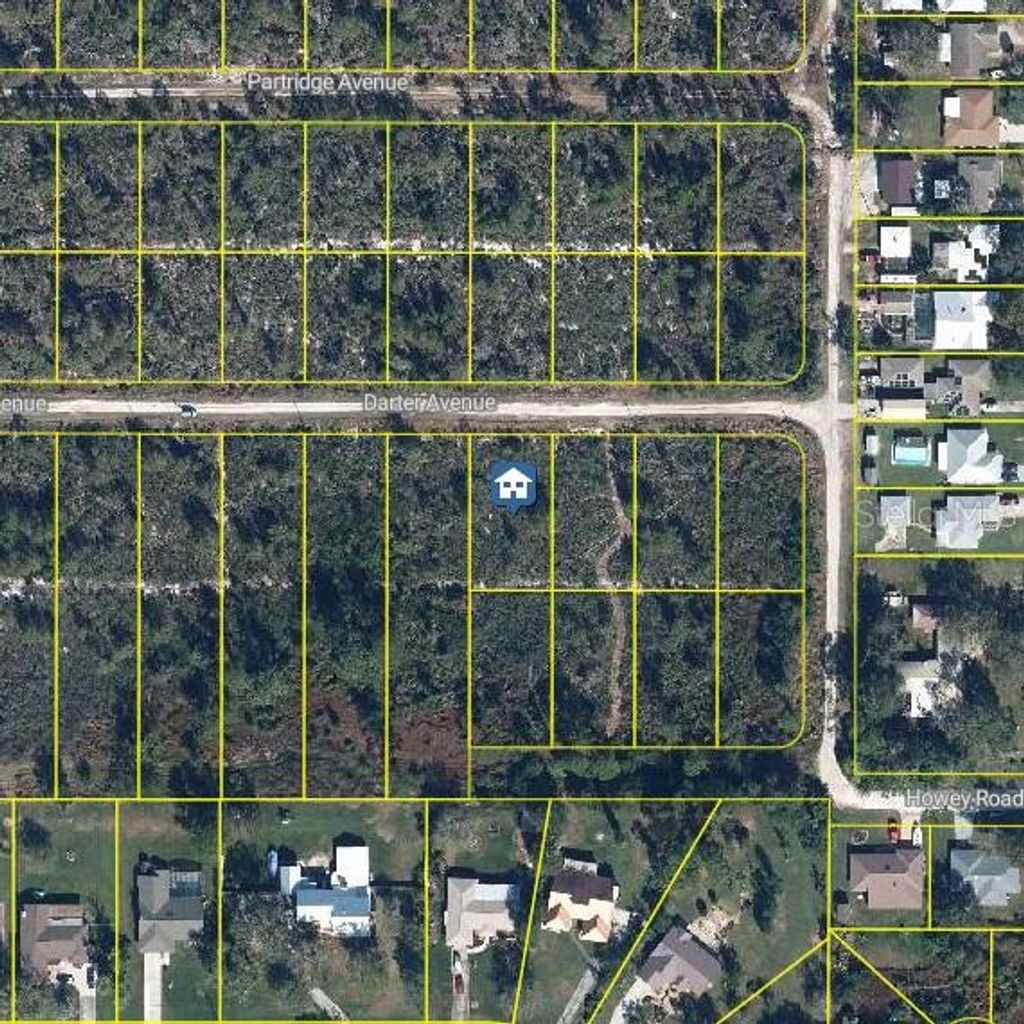 Photo of 419 Darter Avenue, Sebring, FL 33870 (MLS # P4939080)