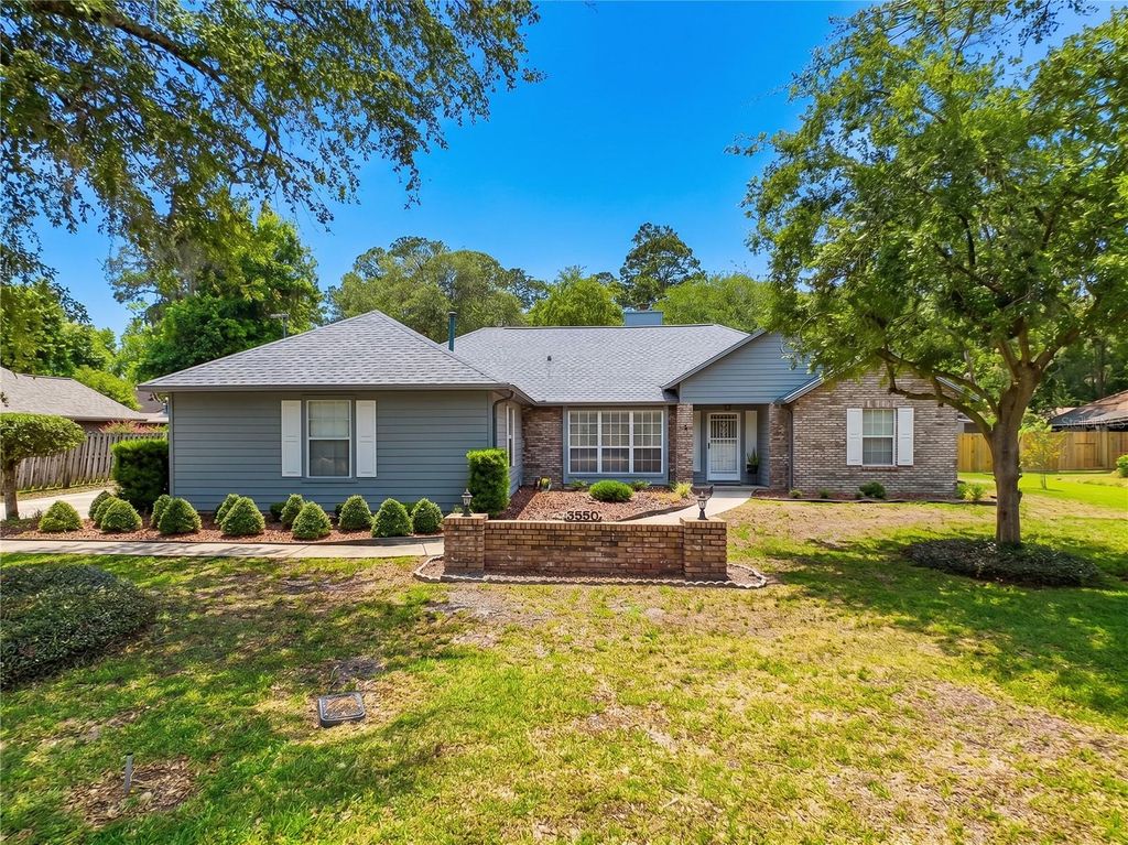 Photo of 3550 NW 46th Ter, Gainesville, FL 32606 (MLS # W7886076)