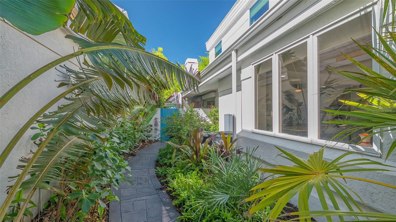 PRESTANCIA - Residential