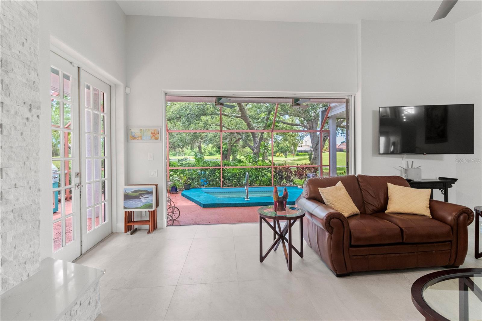 PRESTANCIA - Residential