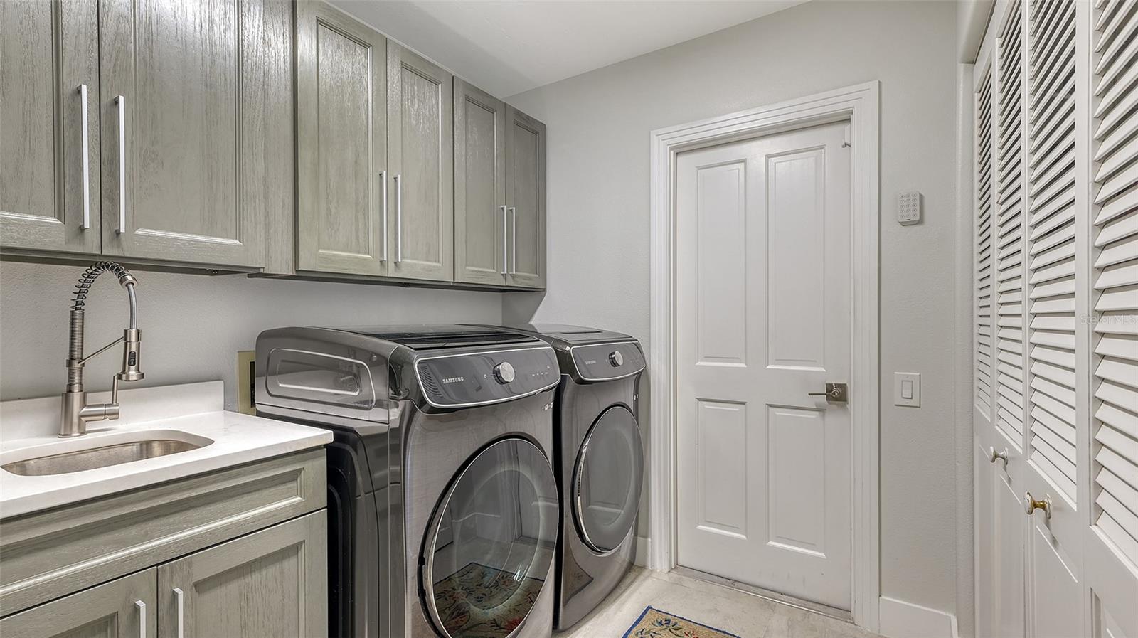 PRESTANCIA - Residential