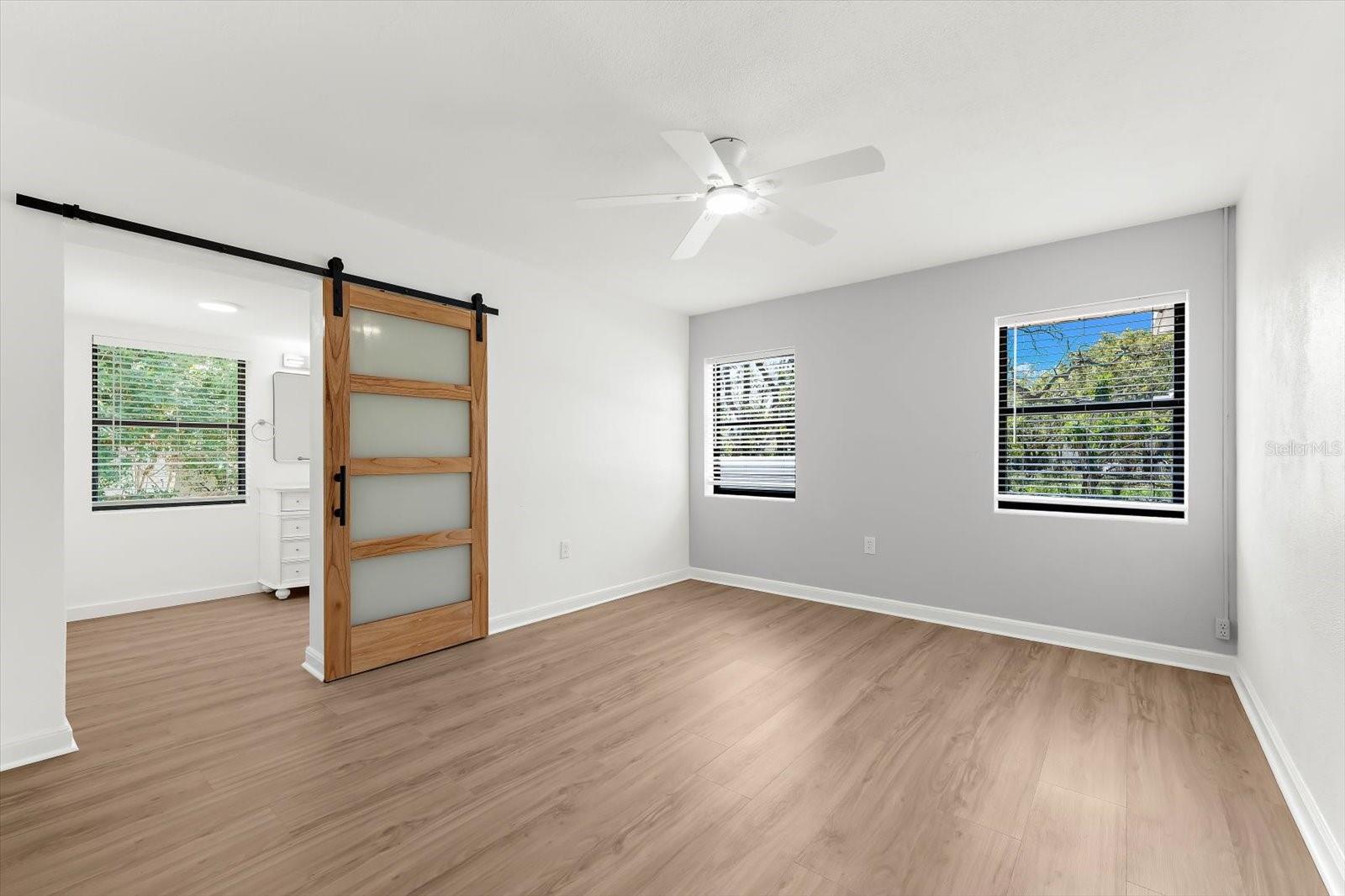 PALMA SOLA PARK - Residential