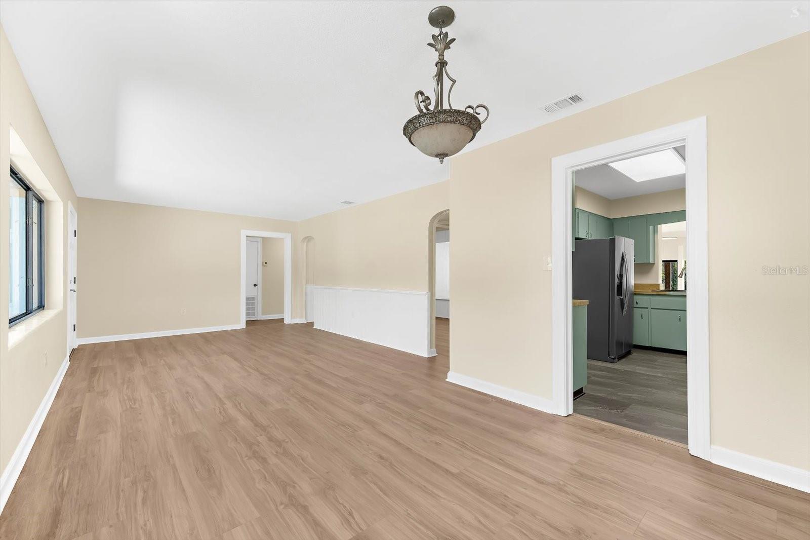 PALMA SOLA PARK - Residential