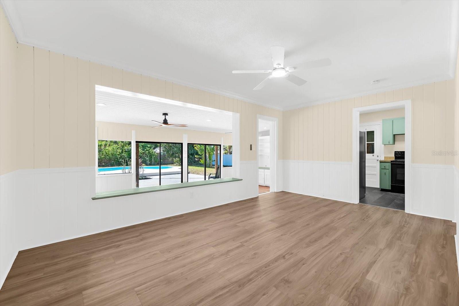 PALMA SOLA PARK - Residential