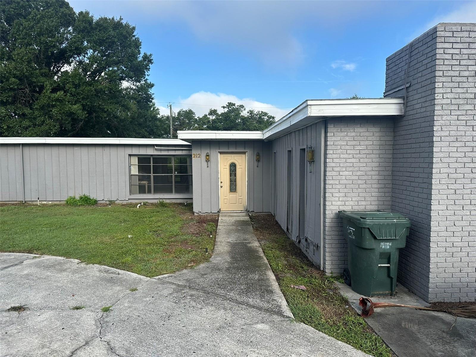Don’t Delay—Buy Today! Renovated 5-Bedroom with In-Law Suite & Room to Expand!
Welcome to this beautifully renovated 5-bedroom, 2.5-bath single-family home offering space, flexibility, and endless potential. Set on just over a quarter-acre, this gem includes a separate in-law suite/efficiency with its own private entrance—perfect for guests, rental income, or multigenerational living.
Step inside to find wood flooring and wood ceilings in the bedrooms, adding warmth and character, with tile flooring throughout the main living areas. The spacious master suite features a walk-in closet, and a charming sun window above the front entrance floods the home with natural light. The fireplace is currently sealed but can be easily reopened with minimal work for added coziness.
The backyard boasts a small patio/deck leading to a generously sized yard—ideal for entertaining or future upgrades like a pool, garden, or custom backyard oasis. With a circular driveway and ample space on both the side and back of the property, there's plenty of room for boats, RVs, and all your toys. Home includes city water and a septic system, with washer/dryer hookups already in place.
Located in vibrant Lakeland, this home sits just minutes from hotspots like Lake Mirror and the Frances Langford Promenade, Hollis Garden, Lake Morton, Bonnet Springs Park, Circle B Bar Reserve, Polk Theatre, and the renowned Frank Lloyd Wright architecture at Florida Southern College.
Whether you’re looking for your forever home or an investment with income potential, this property delivers!