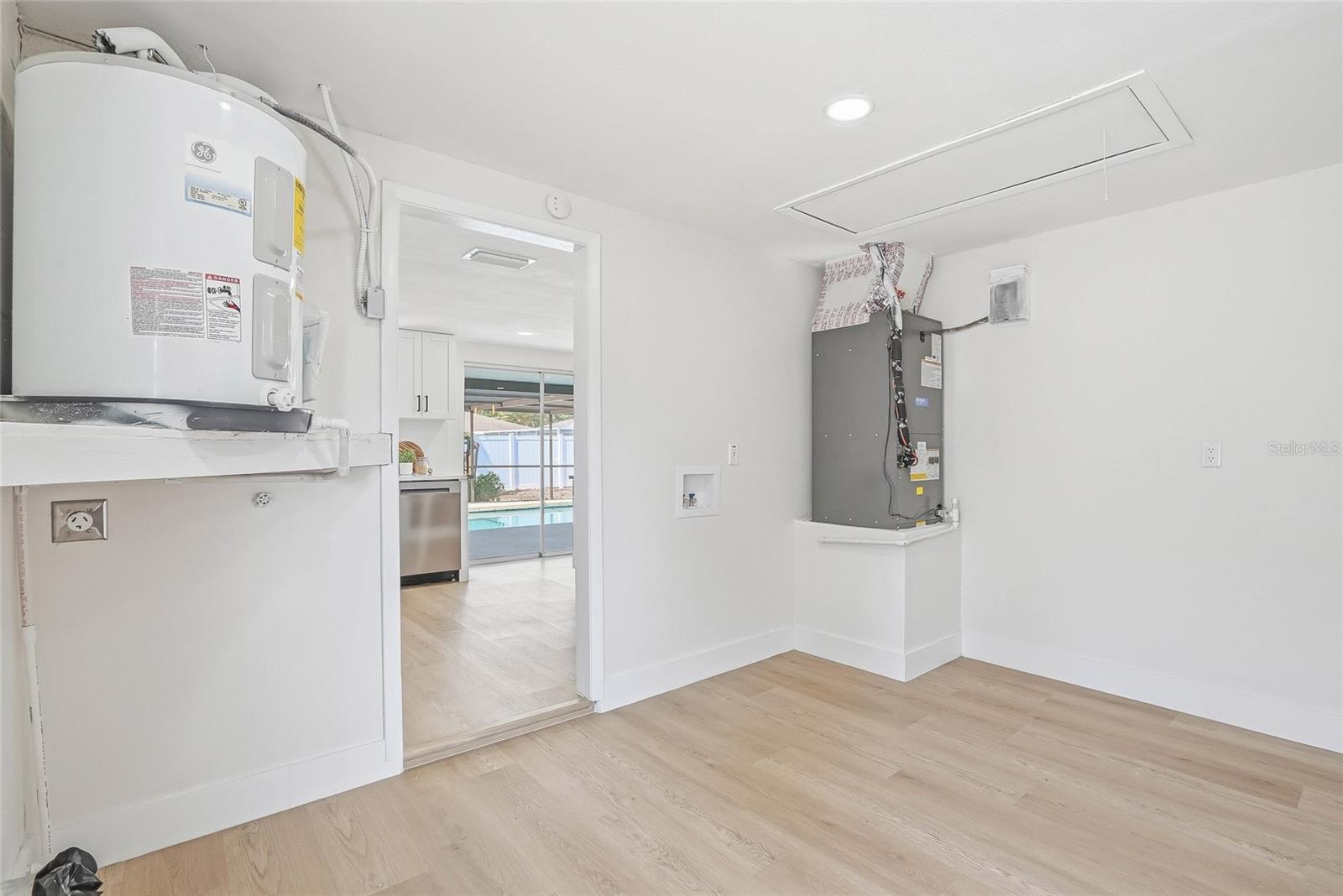 ARISTIDA PH 02B - Residential