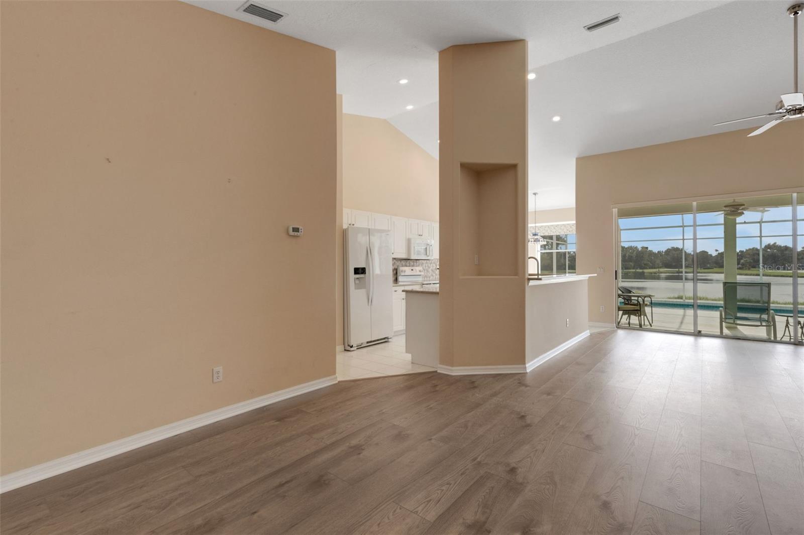 STONEYBROOK GOLF & COUNTRY CLUB - Residential