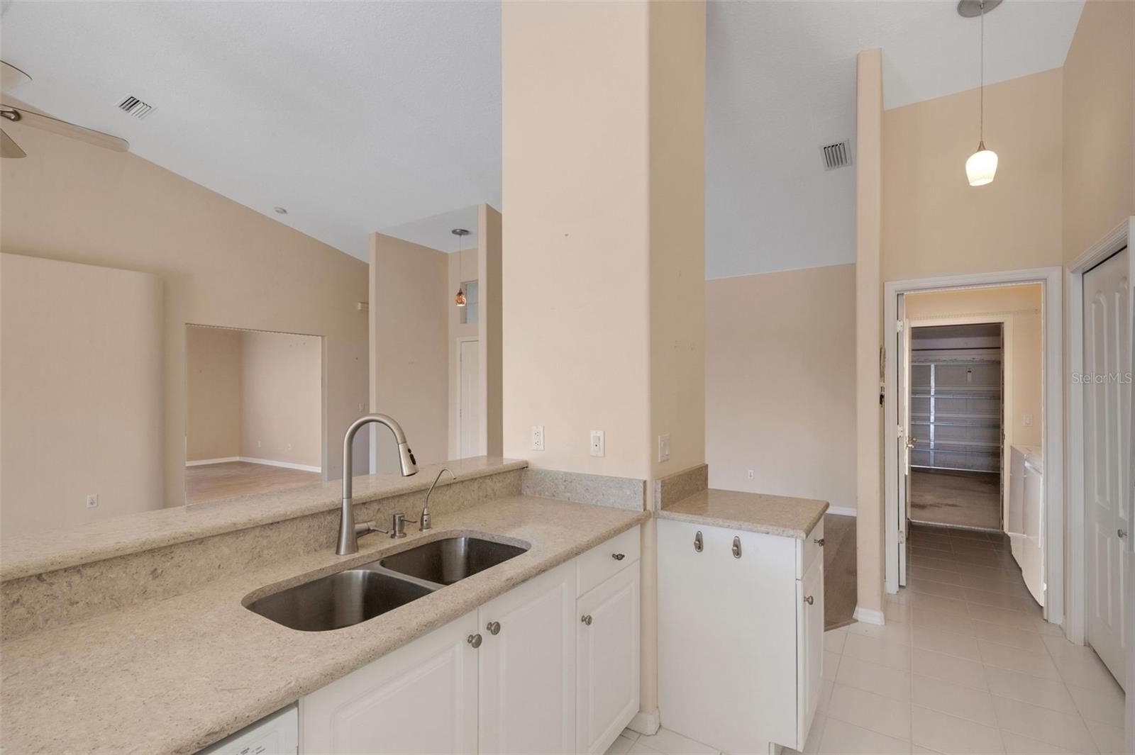 STONEYBROOK GOLF & COUNTRY CLUB - Residential