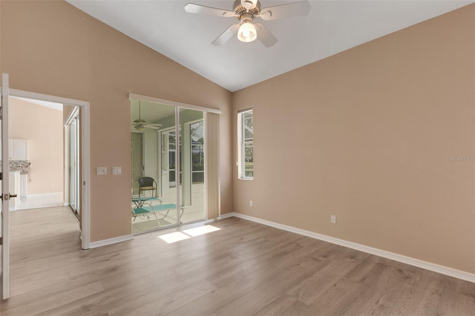 STONEYBROOK GOLF & COUNTRY CLUB - Residential