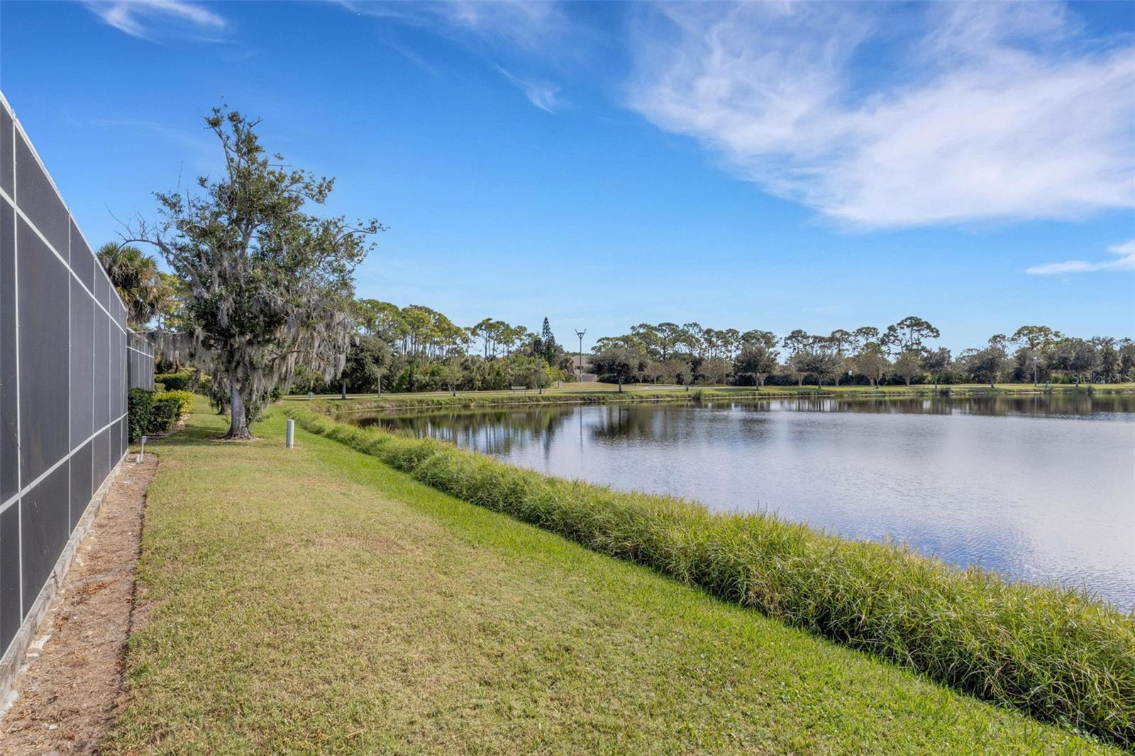 STONEYBROOK GOLF & COUNTRY CLUB - Residential