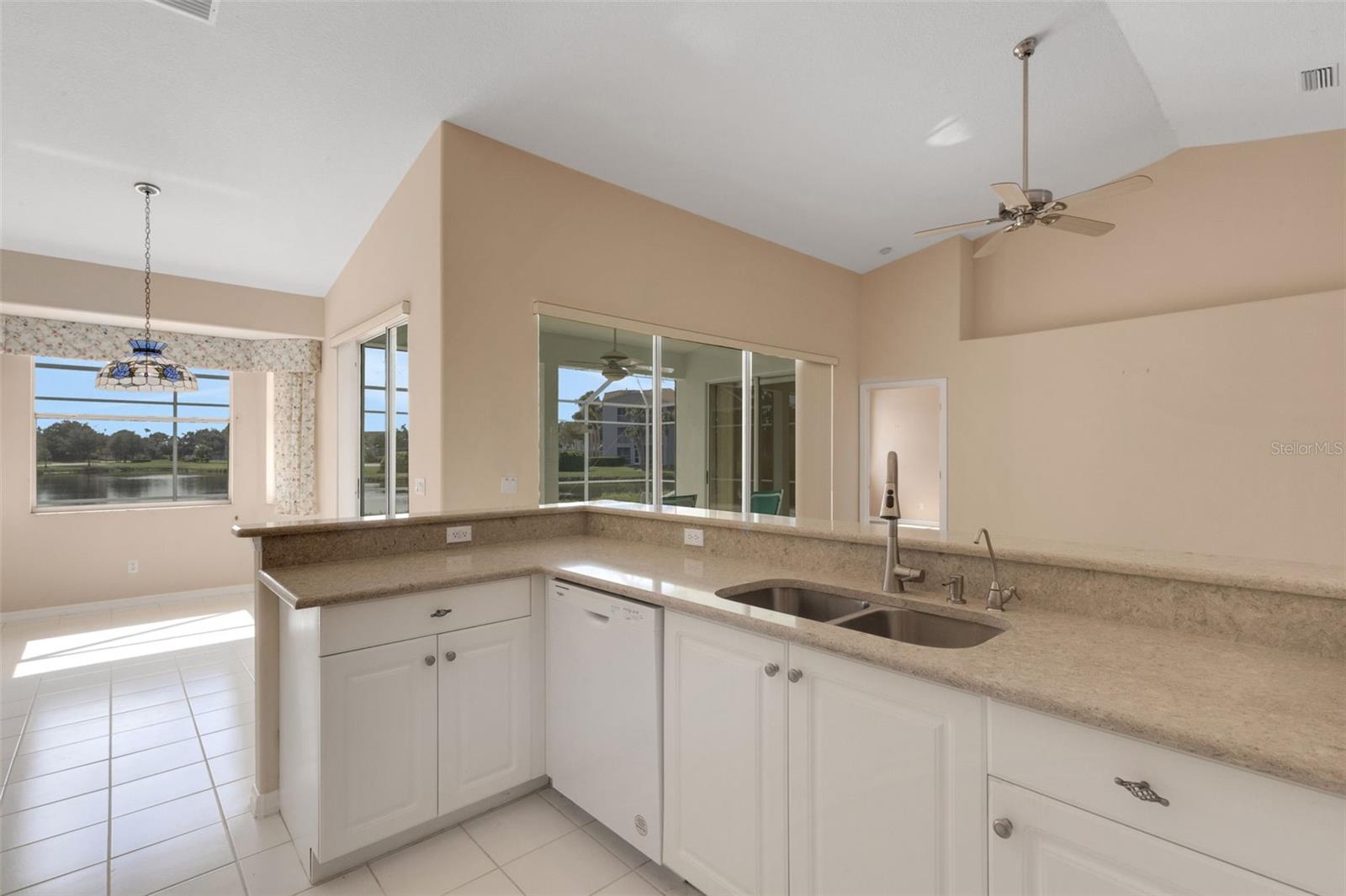 STONEYBROOK GOLF & COUNTRY CLUB - Residential