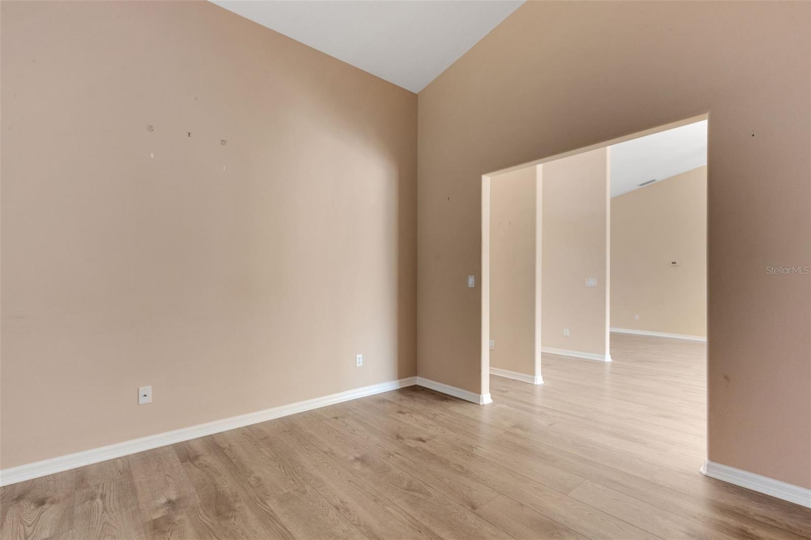 STONEYBROOK GOLF & COUNTRY CLUB - Residential