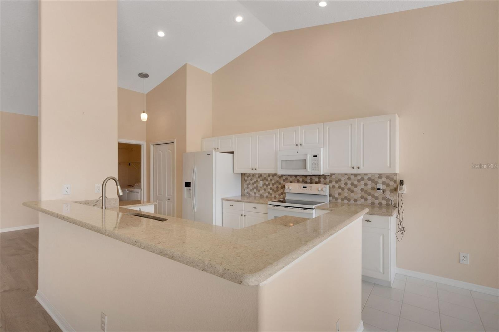 STONEYBROOK GOLF & COUNTRY CLUB - Residential