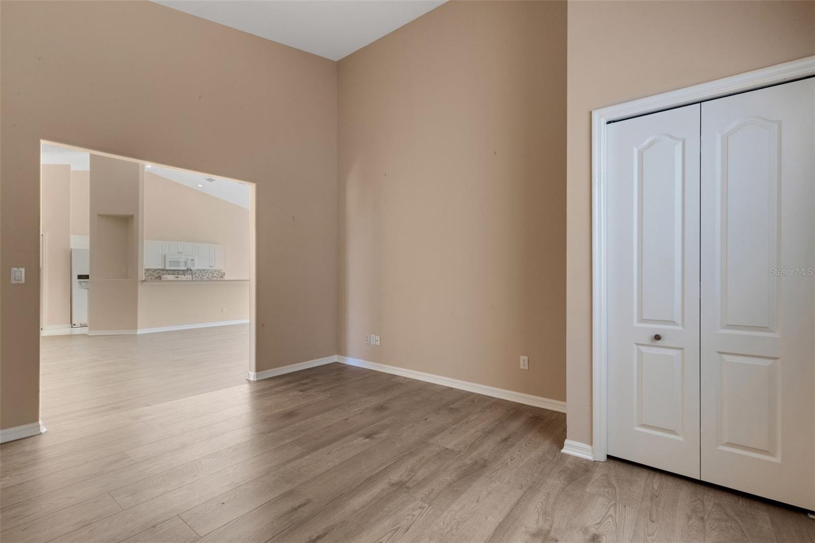 STONEYBROOK GOLF & COUNTRY CLUB - Residential