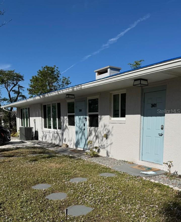 339 SUWANEE AVENUE