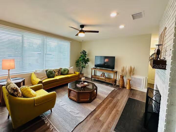 339 SUWANEE AVENUE